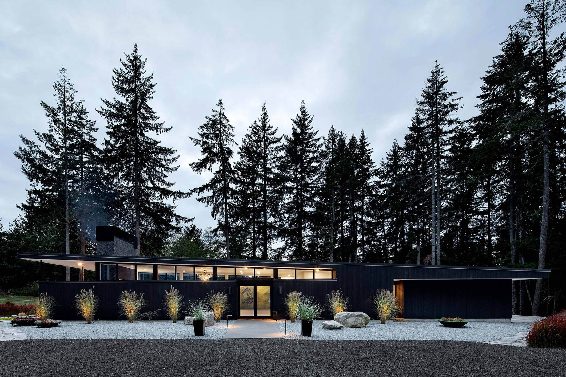 Gig Harbor Linear Residence - Gig Harbor, WA, USA