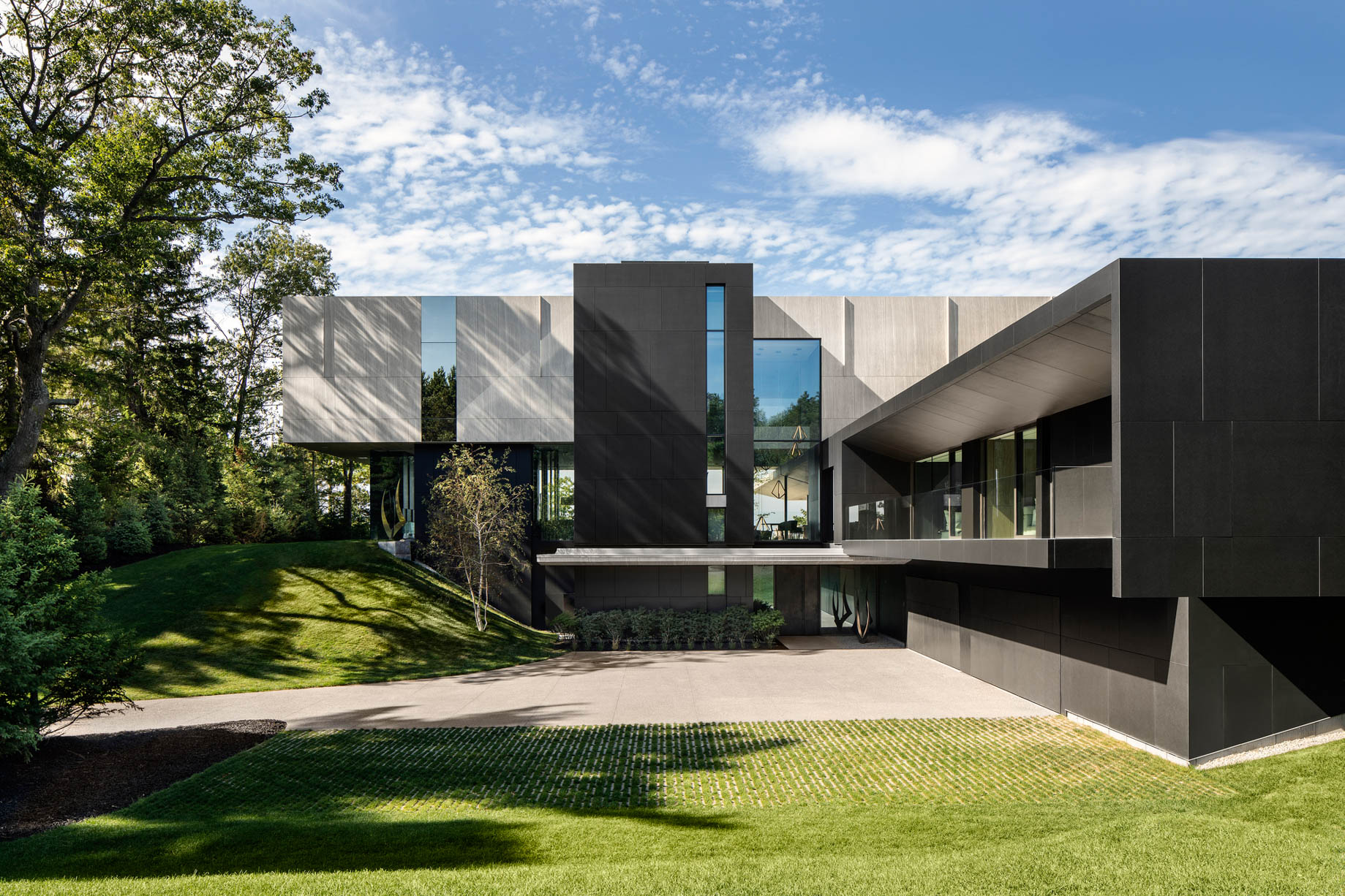 Lake Huron SAOTA Summer House - Lake Huron, Ontario, CA