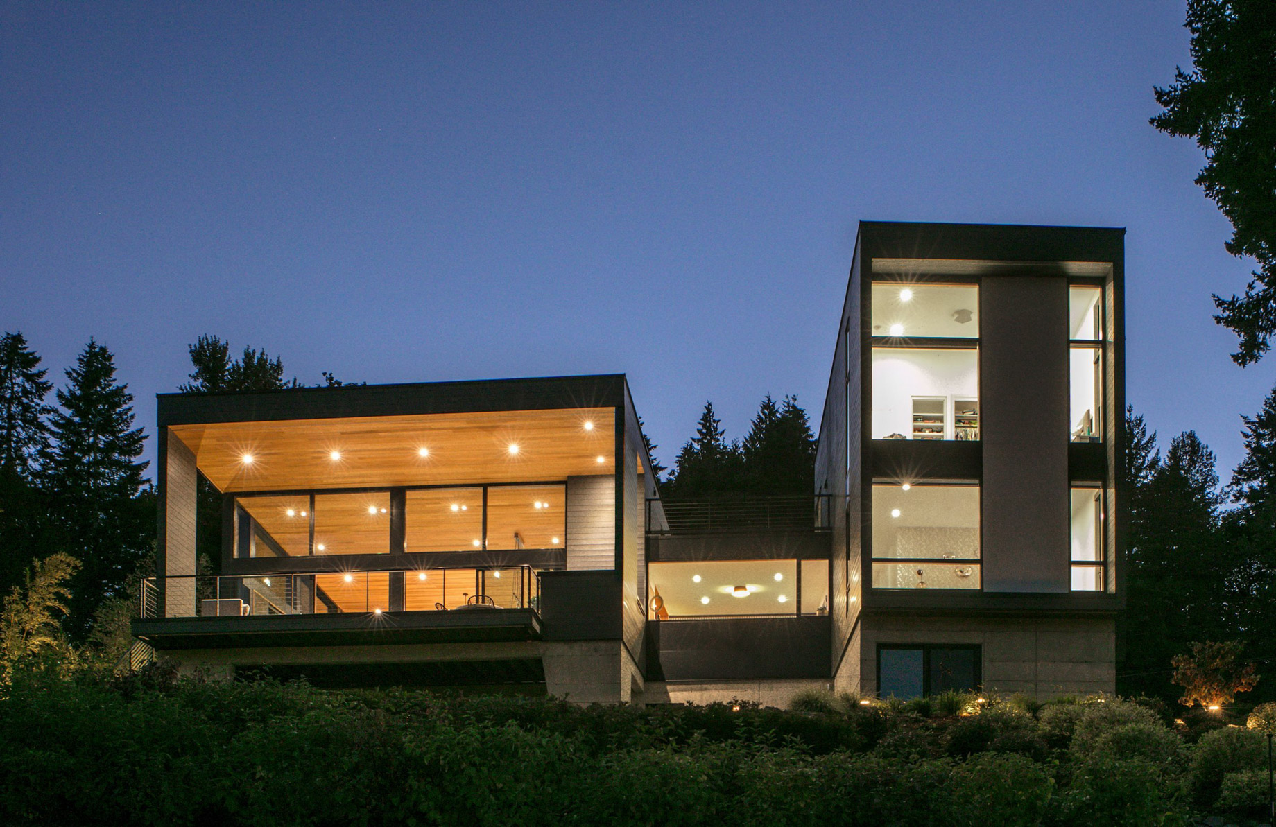 Cedar Island River Residence - West Linn, OR, USA