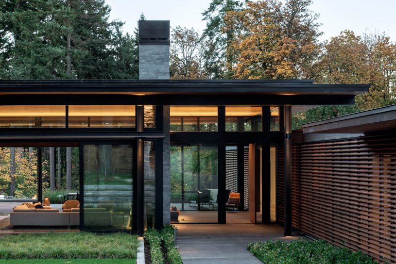 Glass Link Northwest Contemporary Home - Portland, OR, USA