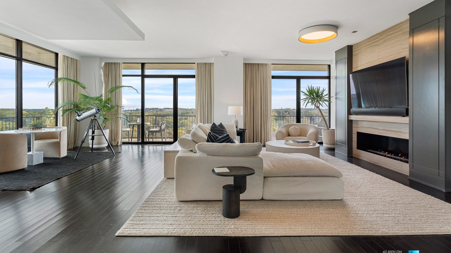 2233 Peachtree St NE, Unit #801, Atlanta, GA, USA 🇺🇸 – SOLD – $1,425,000 – Debra Johnston