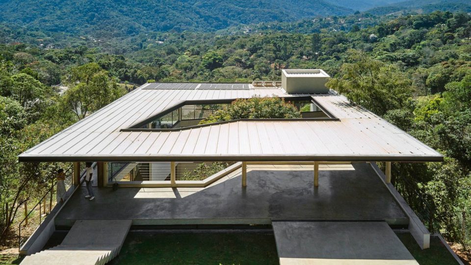 Bosque House in the Woods - Nova Lima, Brazil