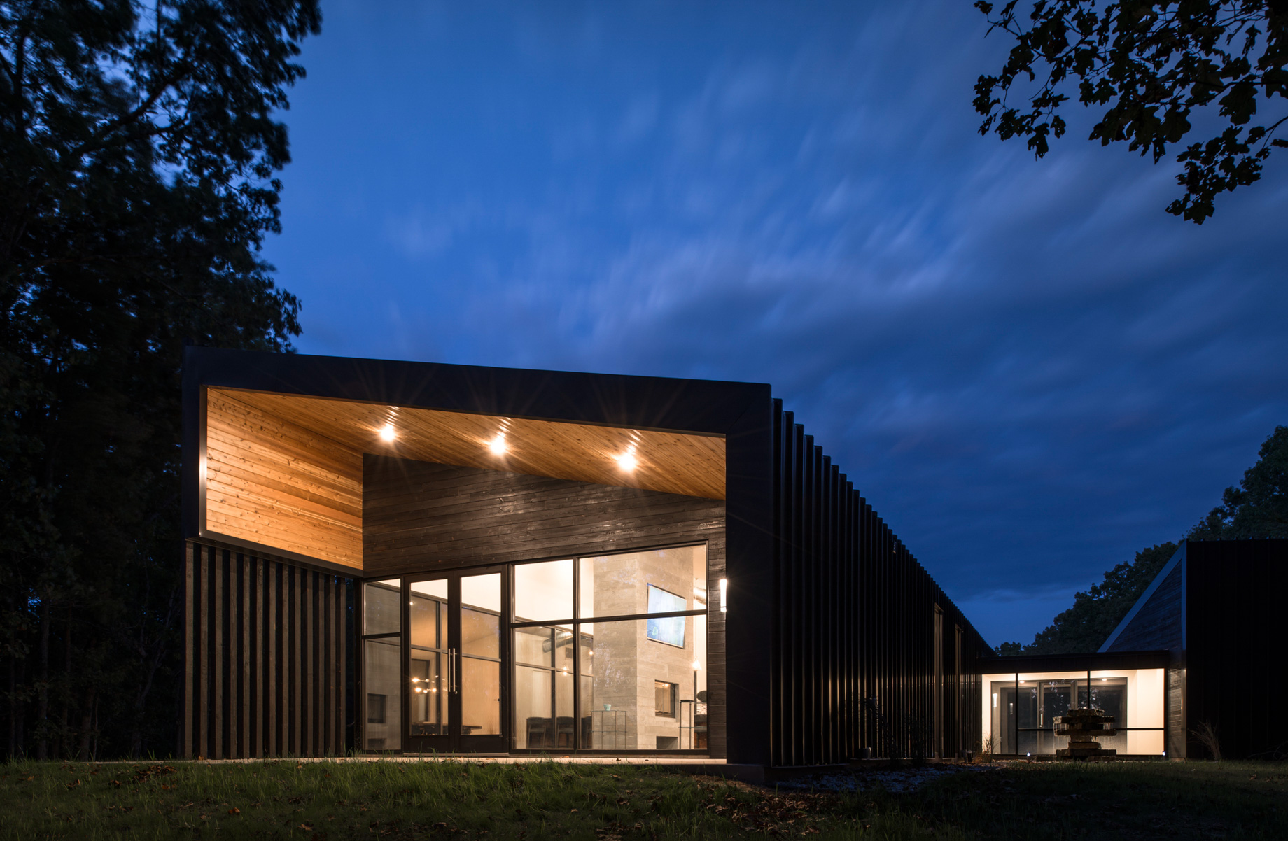 Shibumi Zen Ozark House – Strafford, MO, USA