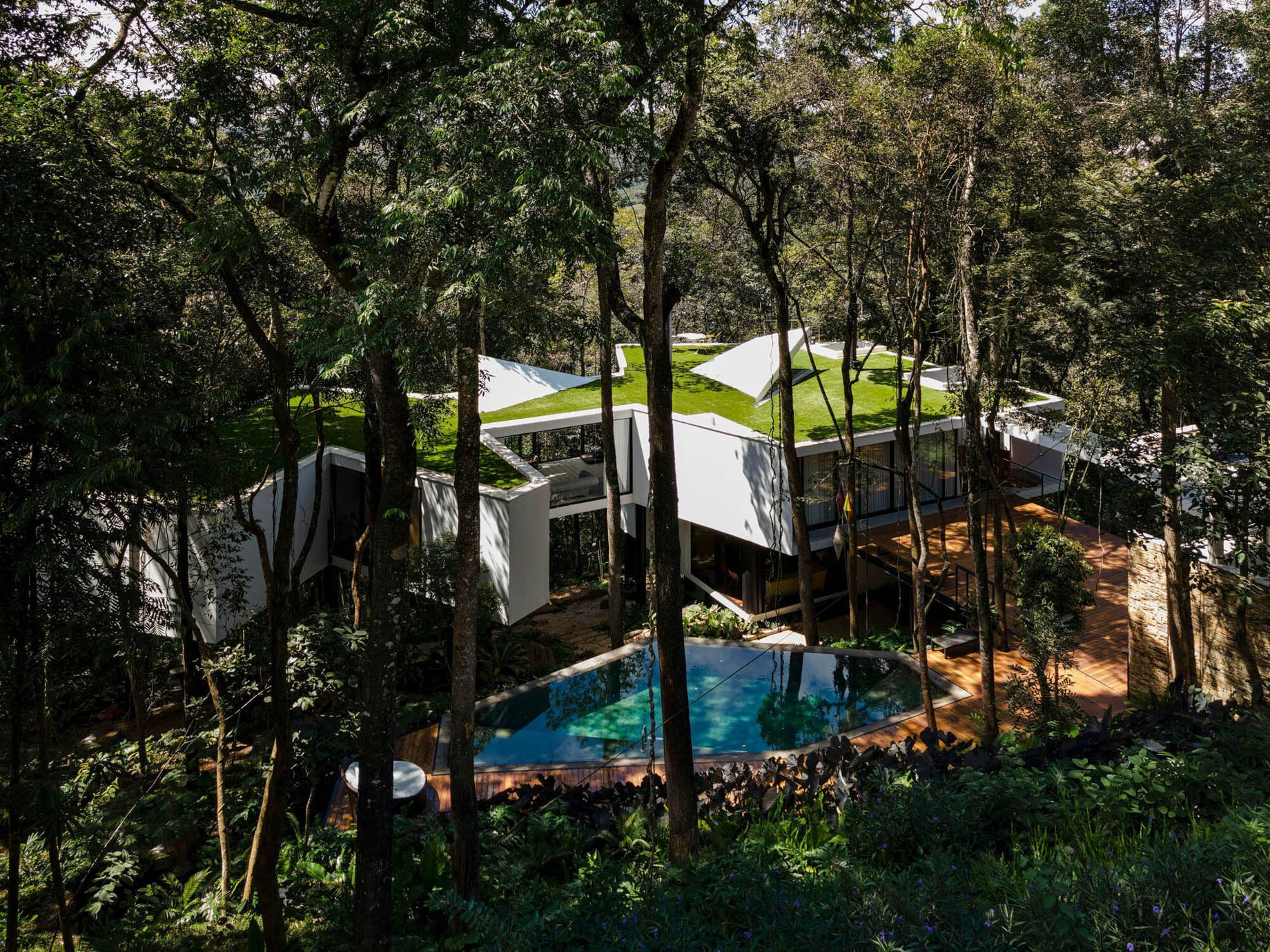 Acucena Treetop House - Nova Lima, Minas Gerais, Brazil