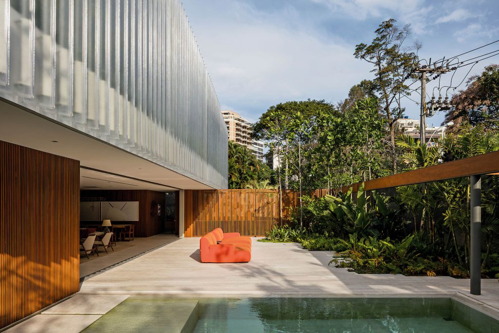 JZL House Modern Residence - Leblon, Rio de Janeiro, Brazil