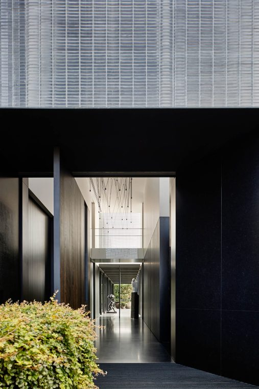 Ottawa Road Modern Residence - Toorak, Melbourne, Australia