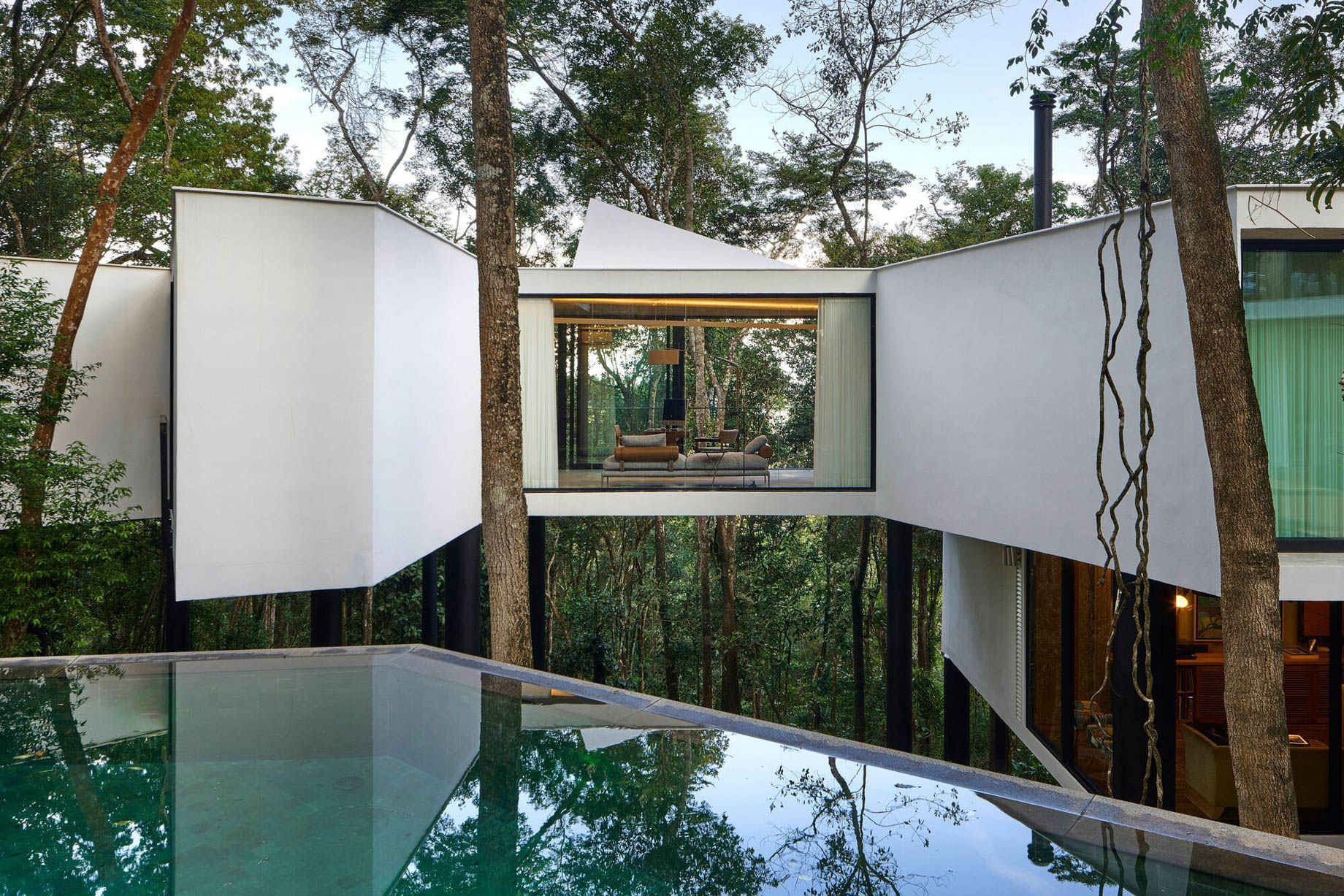 Acucena Treetop House – Nova Lima, Minas Gerais, Brazil