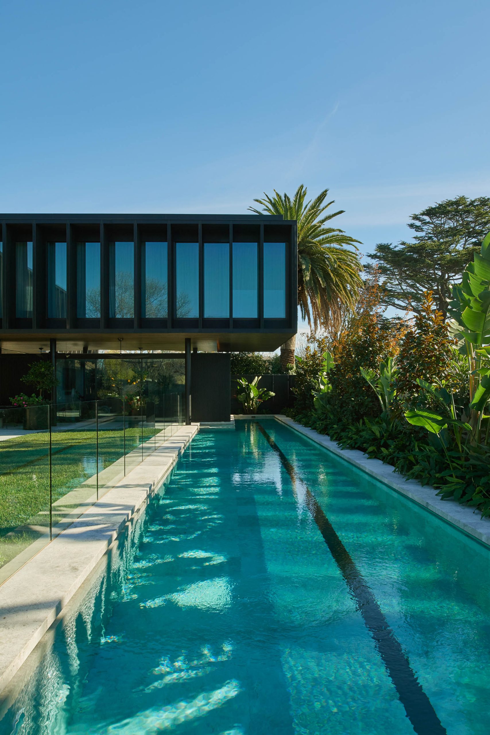 ANM House Hopetoun Residence - Toorak, Melbourne, Australia