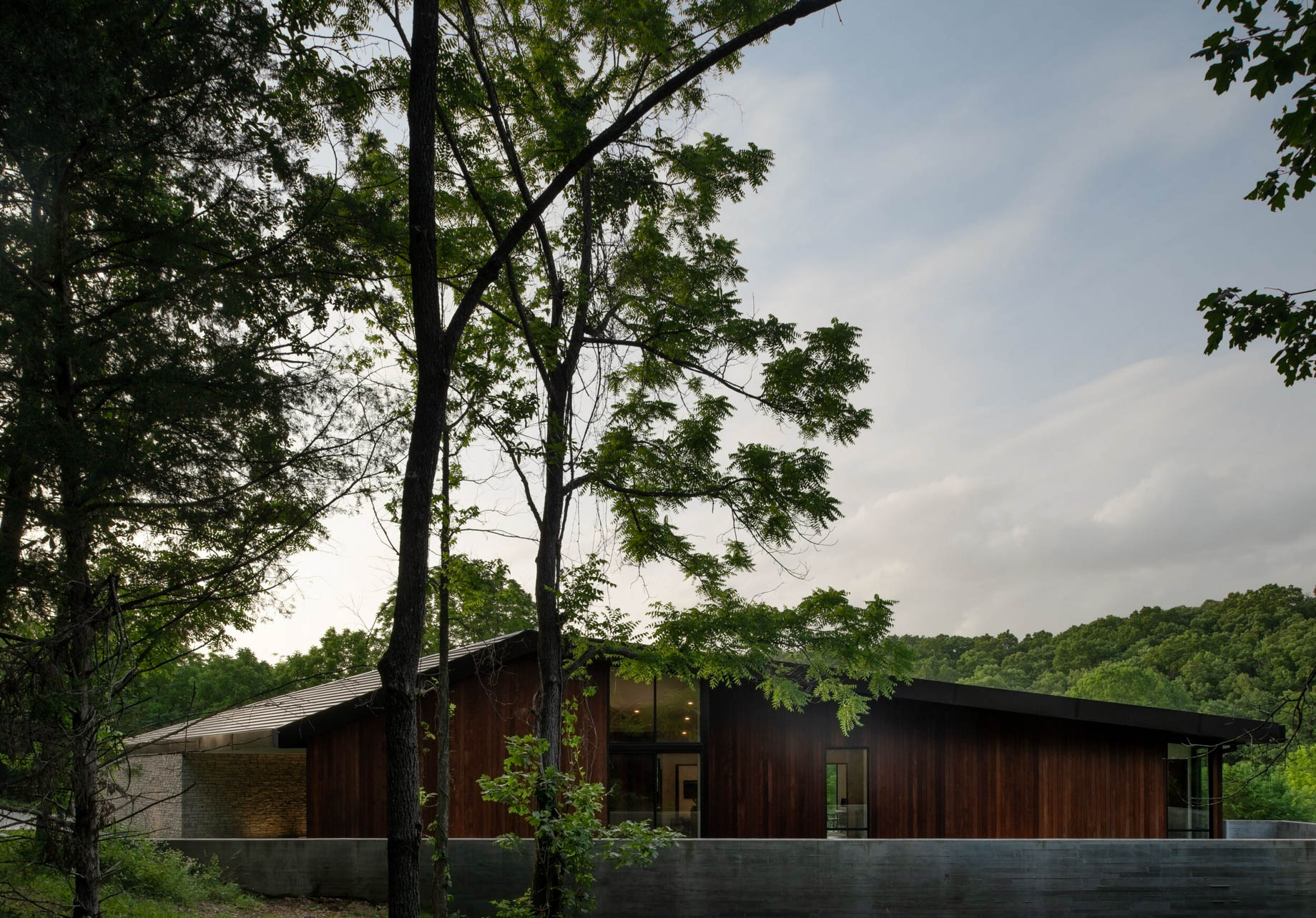 Shaw Hollow Ozark House - Rogersville, MO, USA