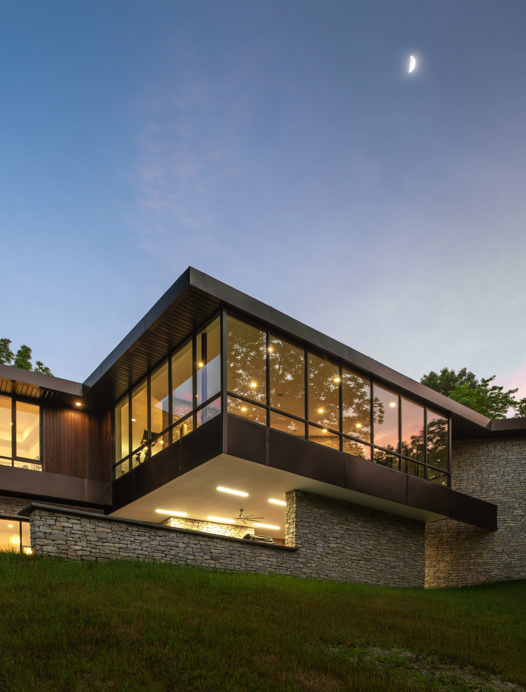 Shaw Hollow Ozark House - Rogersville, MO, USA