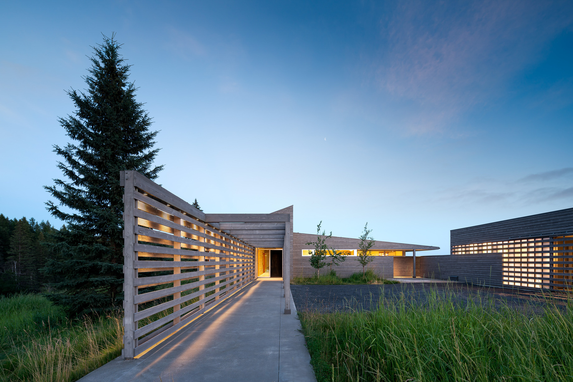 Stillwater Natural Modern Green House - Whitefish, MT, USA