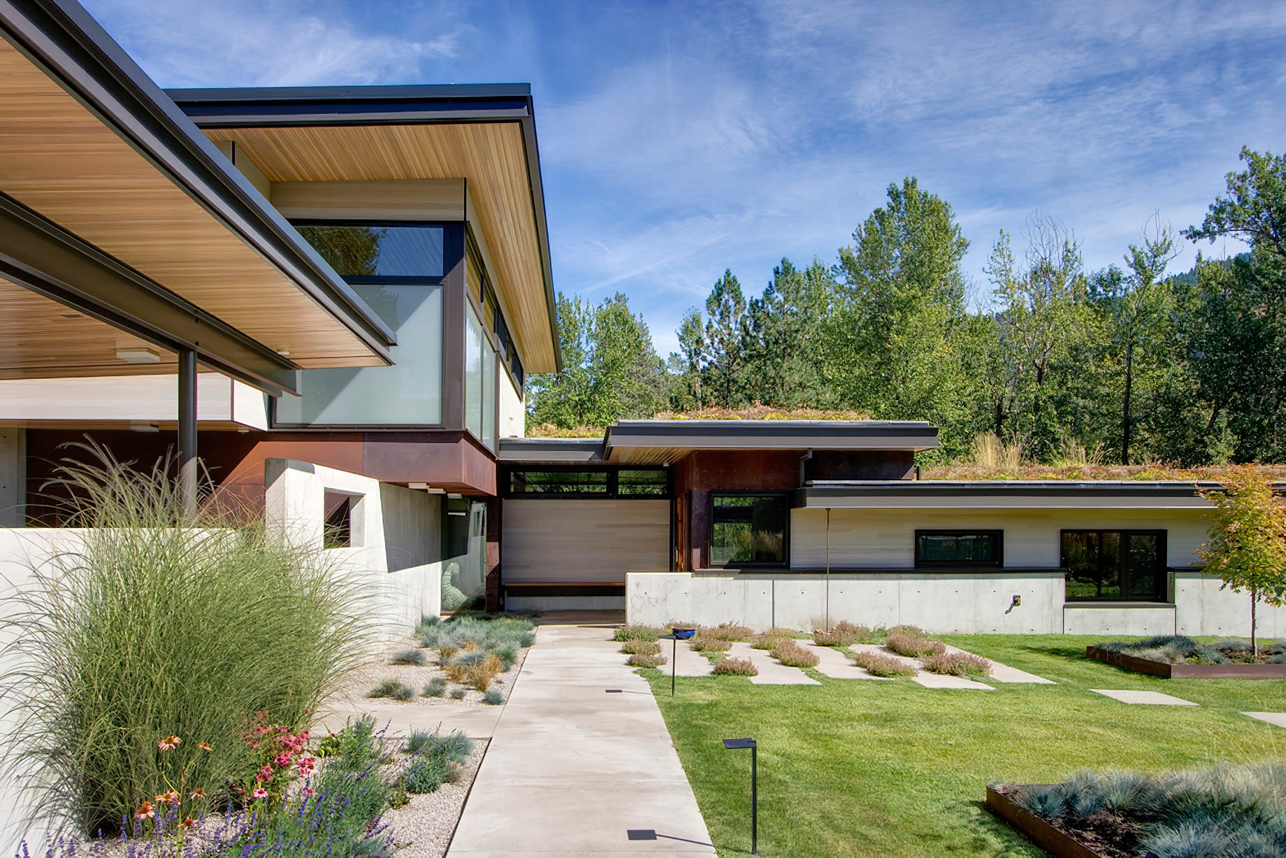 Creekside Sustainable Mountain House - Missoula, MT, USA