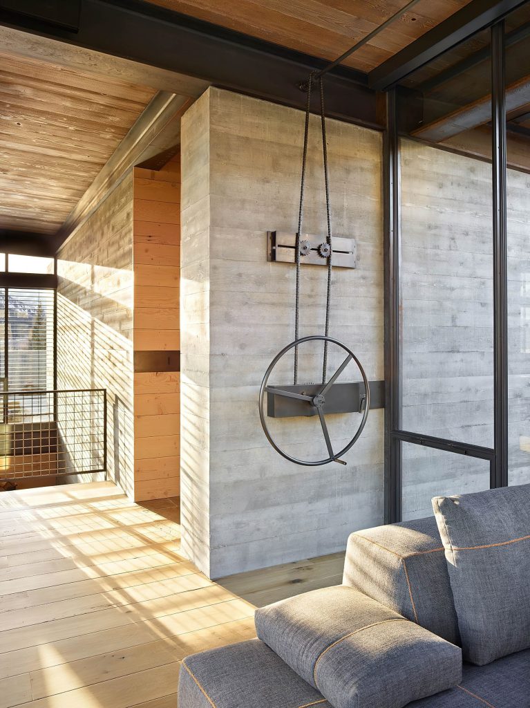 38 Stunning Industrial Loft Design Ideas - The Glossychic - Industrial Luxury Residence