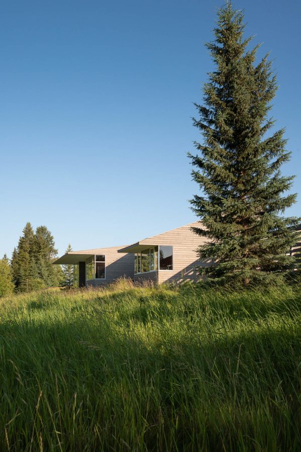 Stillwater Natural Modern Green House - Whitefish, MT, USA