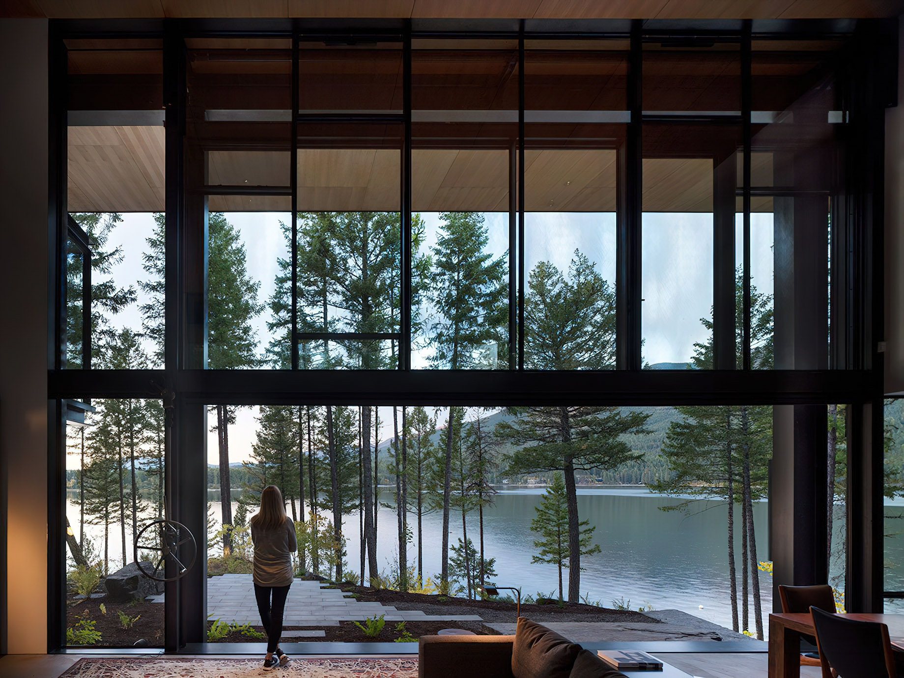 Dragonfly Modern Lake House - Whitefish, MT, USA