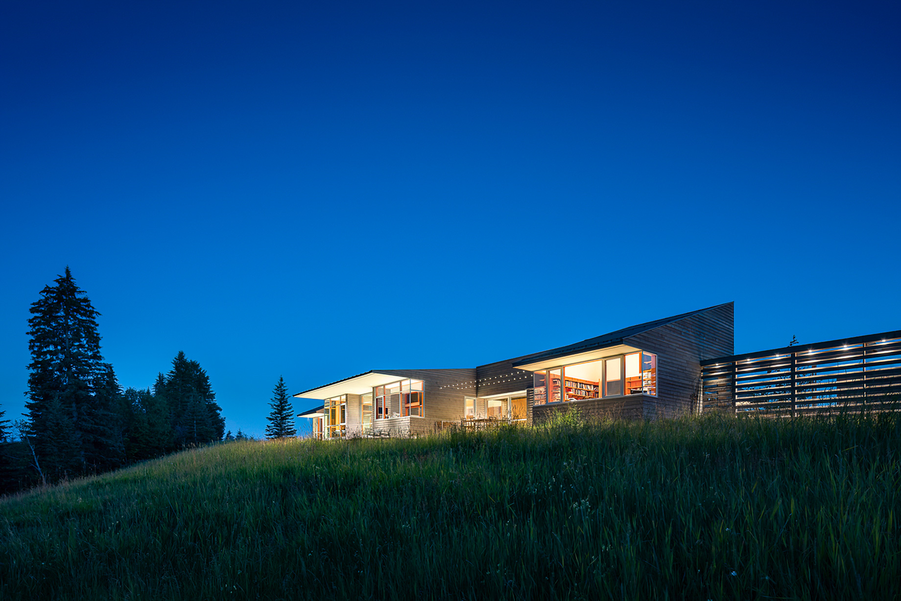 Stillwater Natural Modern Green House – Whitefish, MT, USA