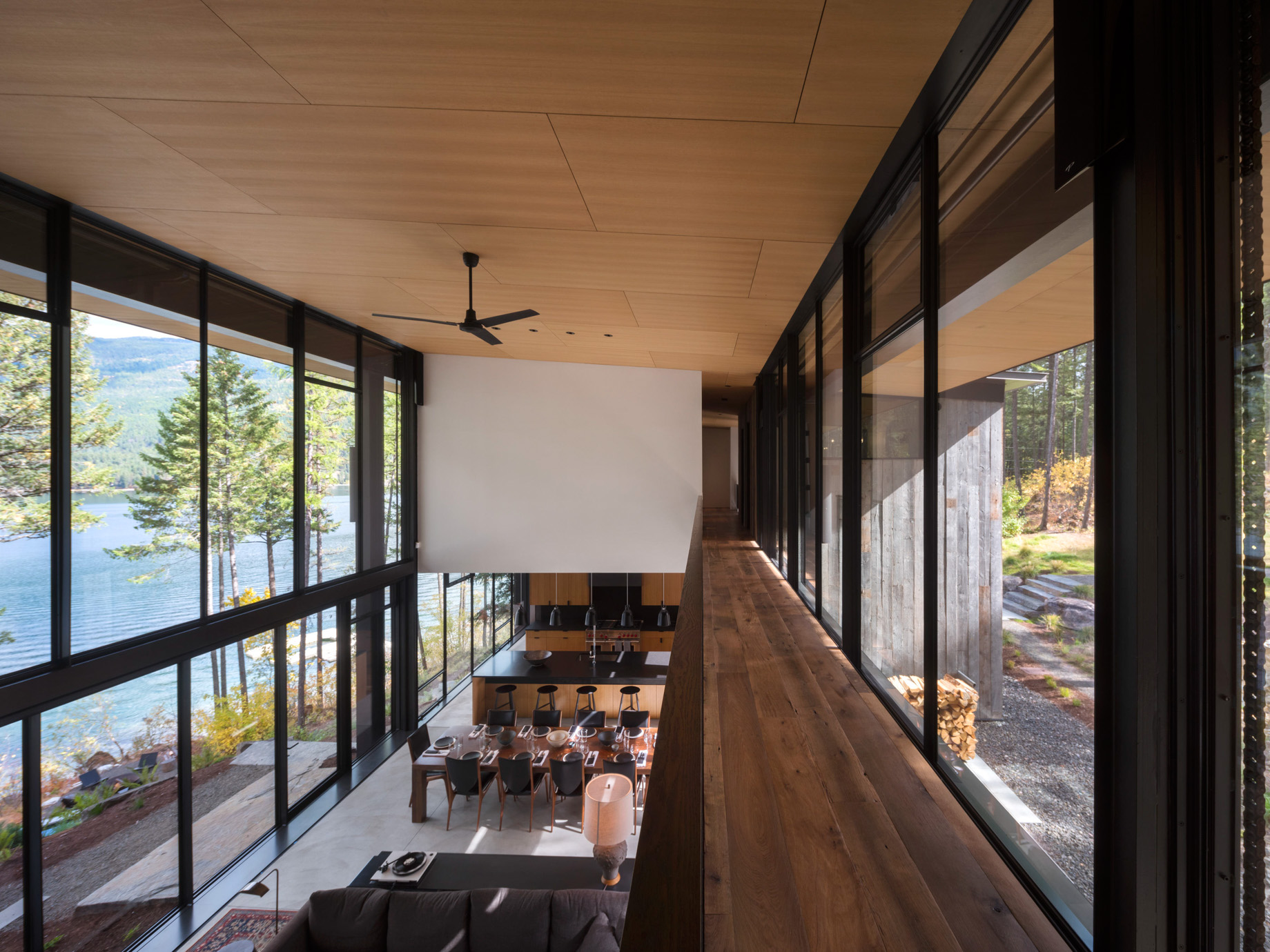 Dragonfly Modern Lake House – Whitefish, MT, USA