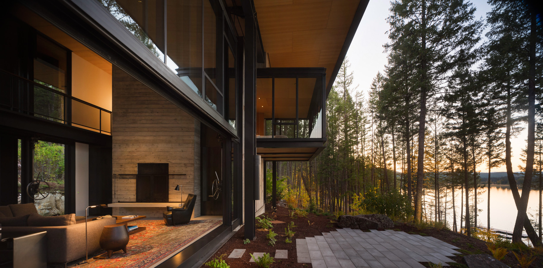 Dragonfly Modern Lake House – Whitefish, MT, USA