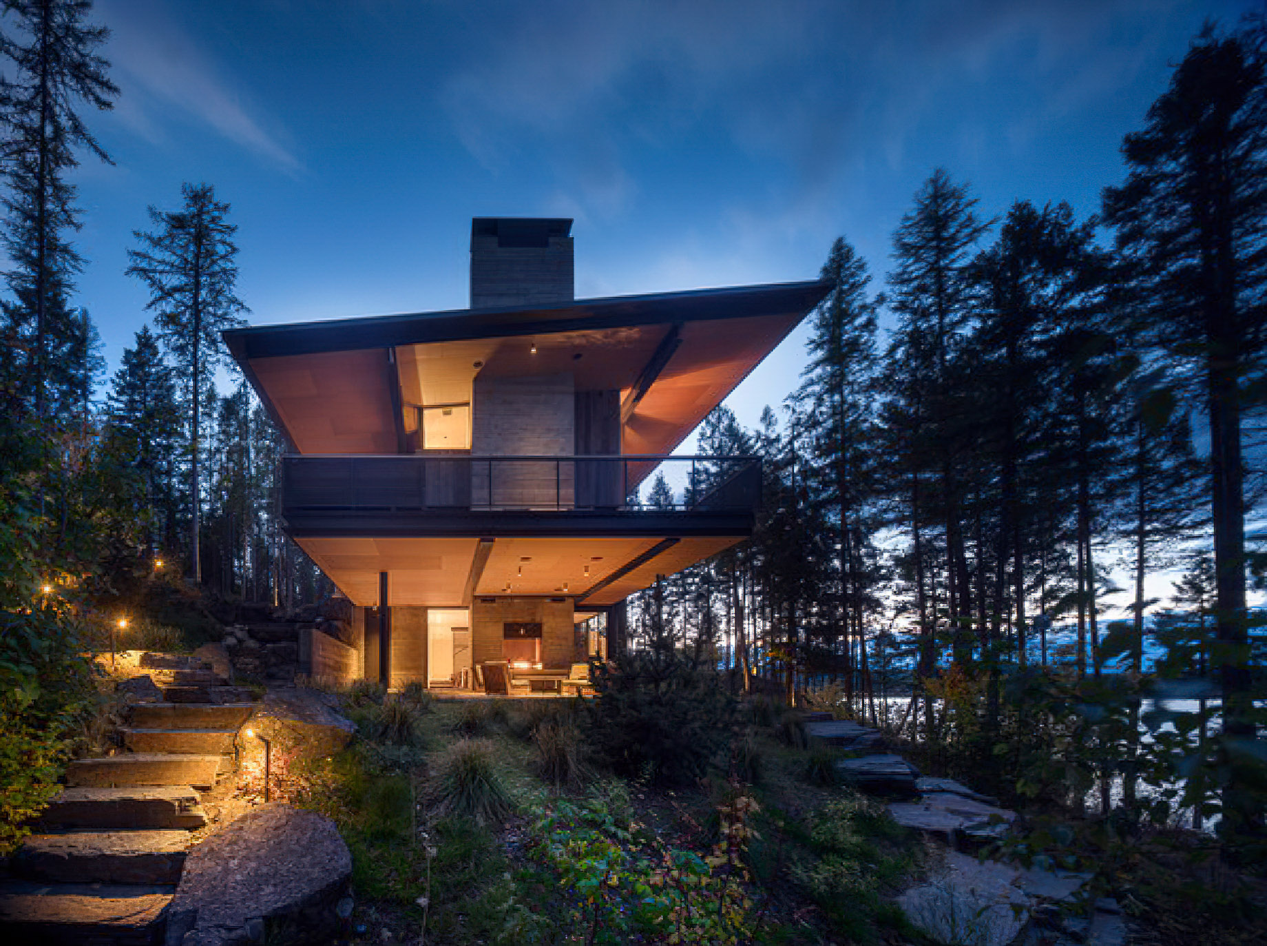 Dragonfly Modern Lake House – Whitefish, MT, USA