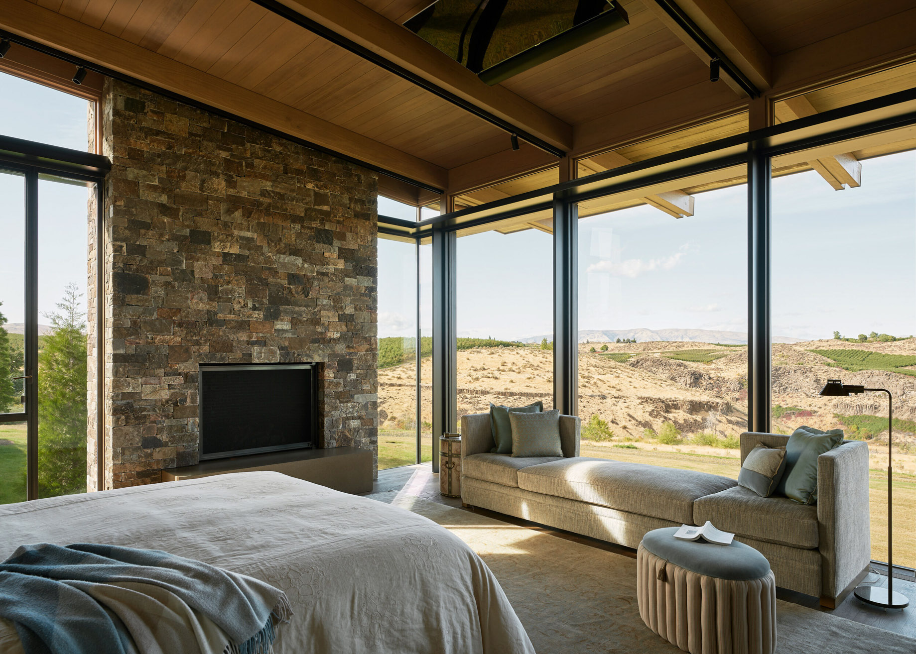 Orchard Canyon Contemporary Residence – Cowiche, WA, USA