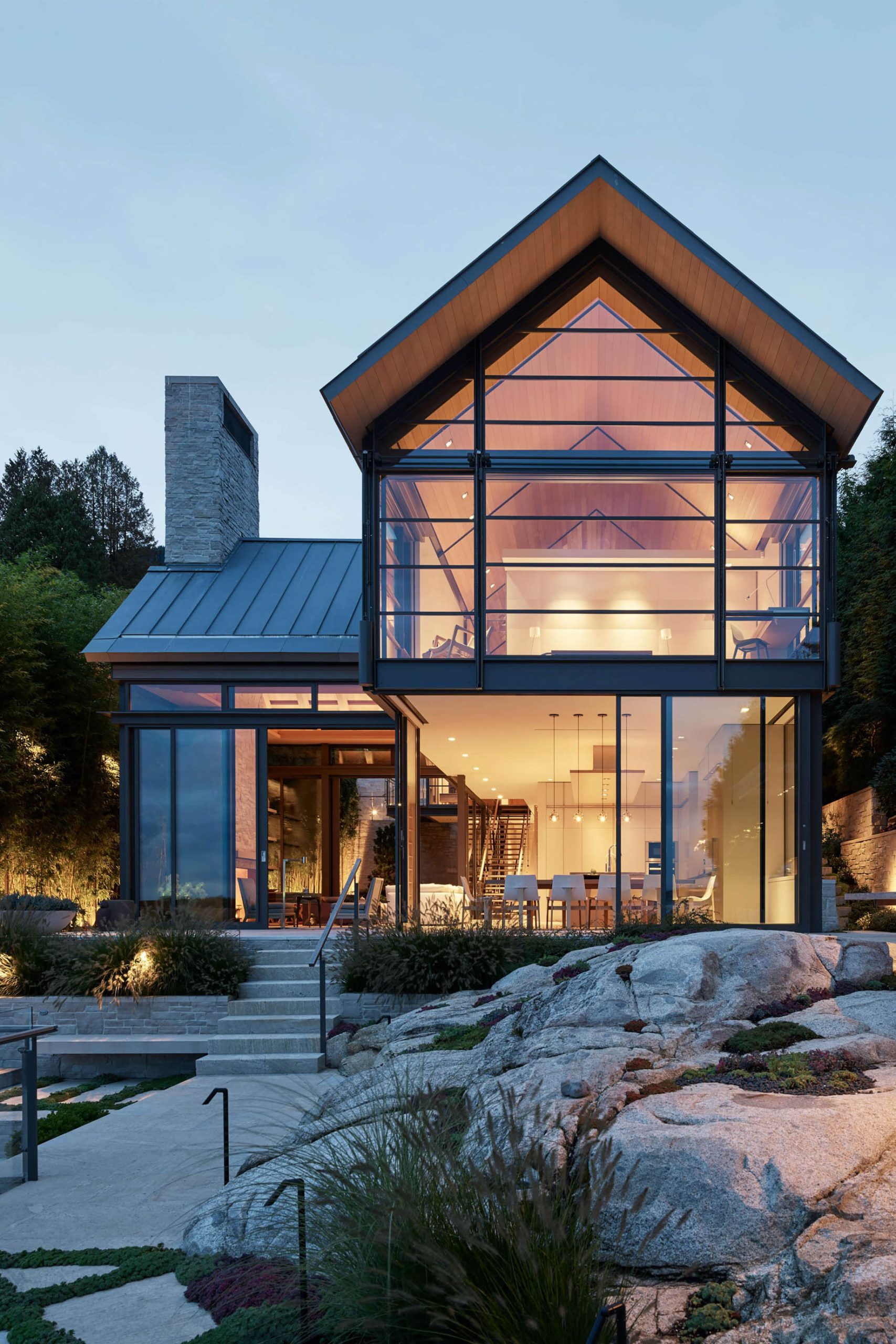 Sea House Residence - Radcliffe Ave, West Vancouver, BC, Canada