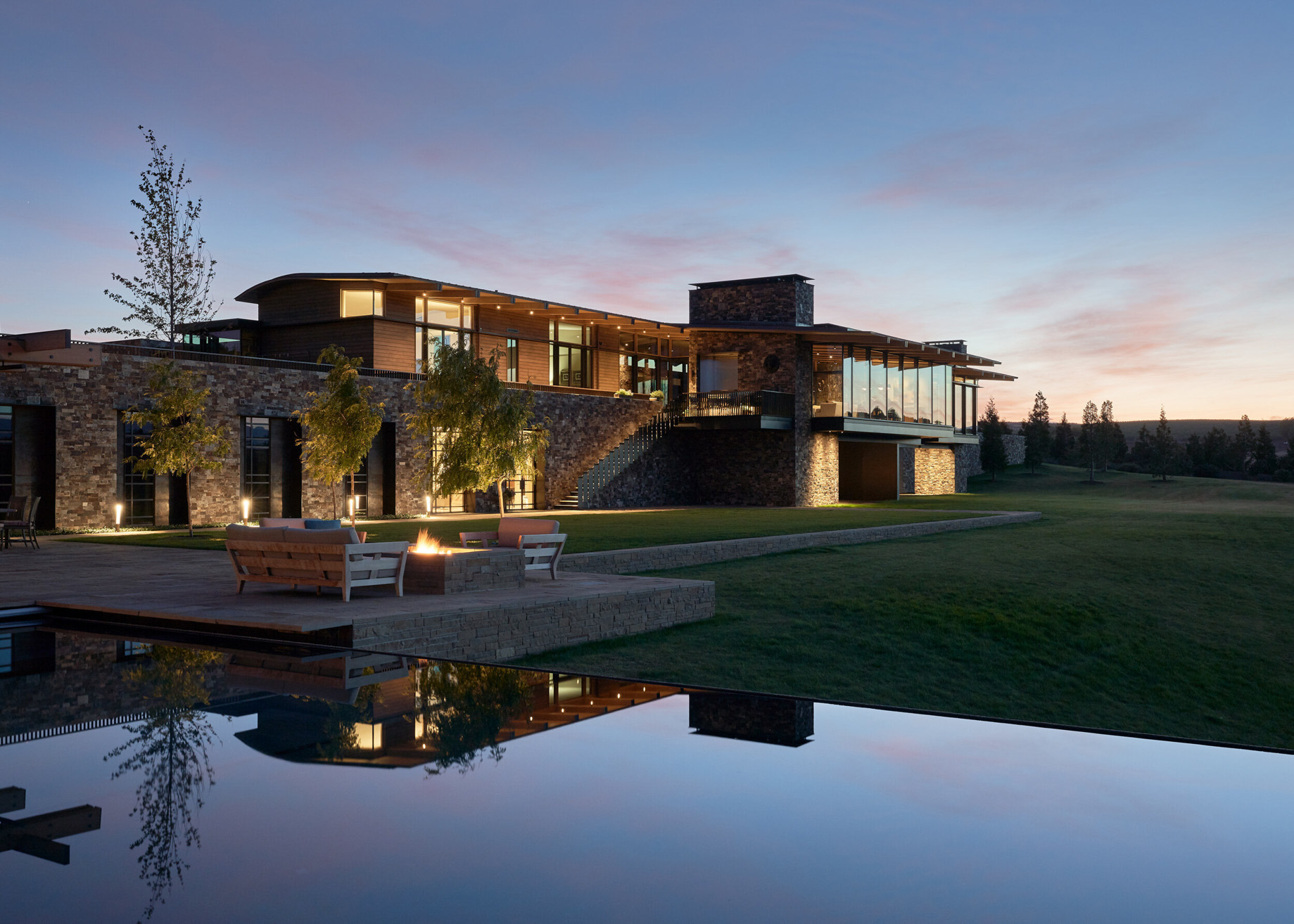 040 – Orchard Canyon Contemporary Residence – Cowiche, WA, USA