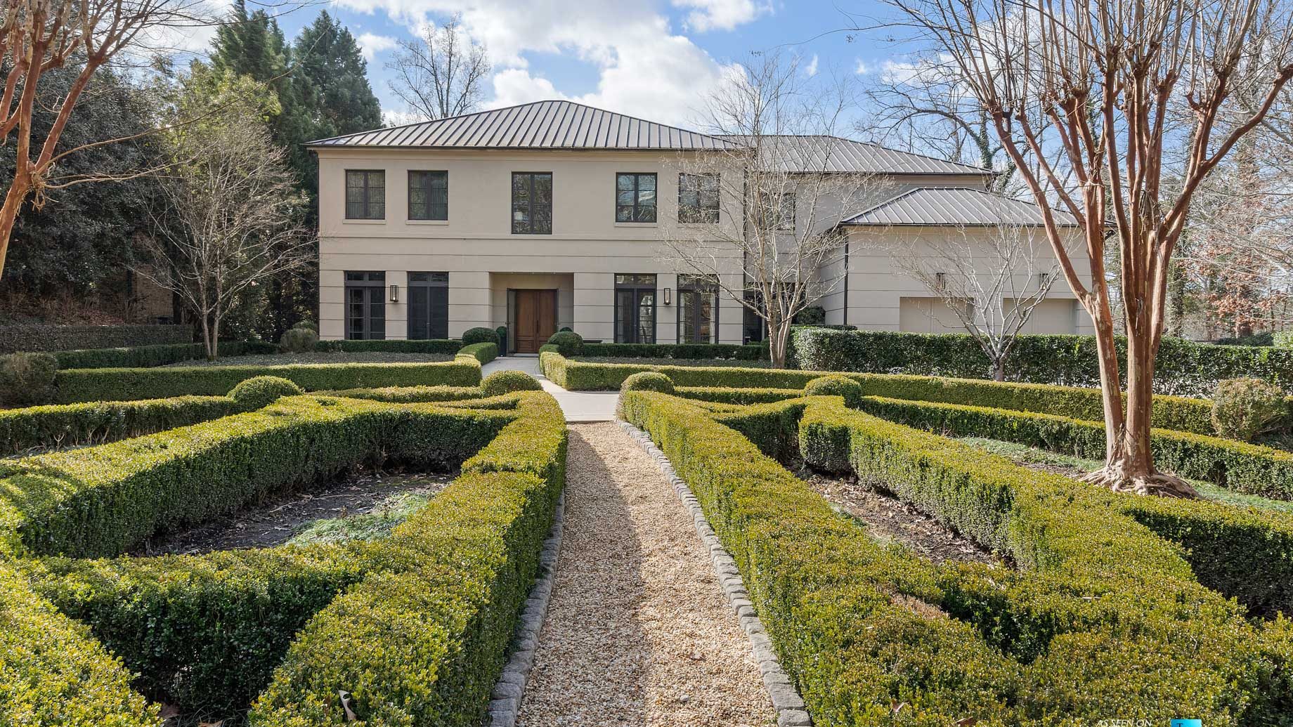 1500 W Wesley Rd NW, Atlanta, GA, USA 🇺🇸 – Debra Johnston