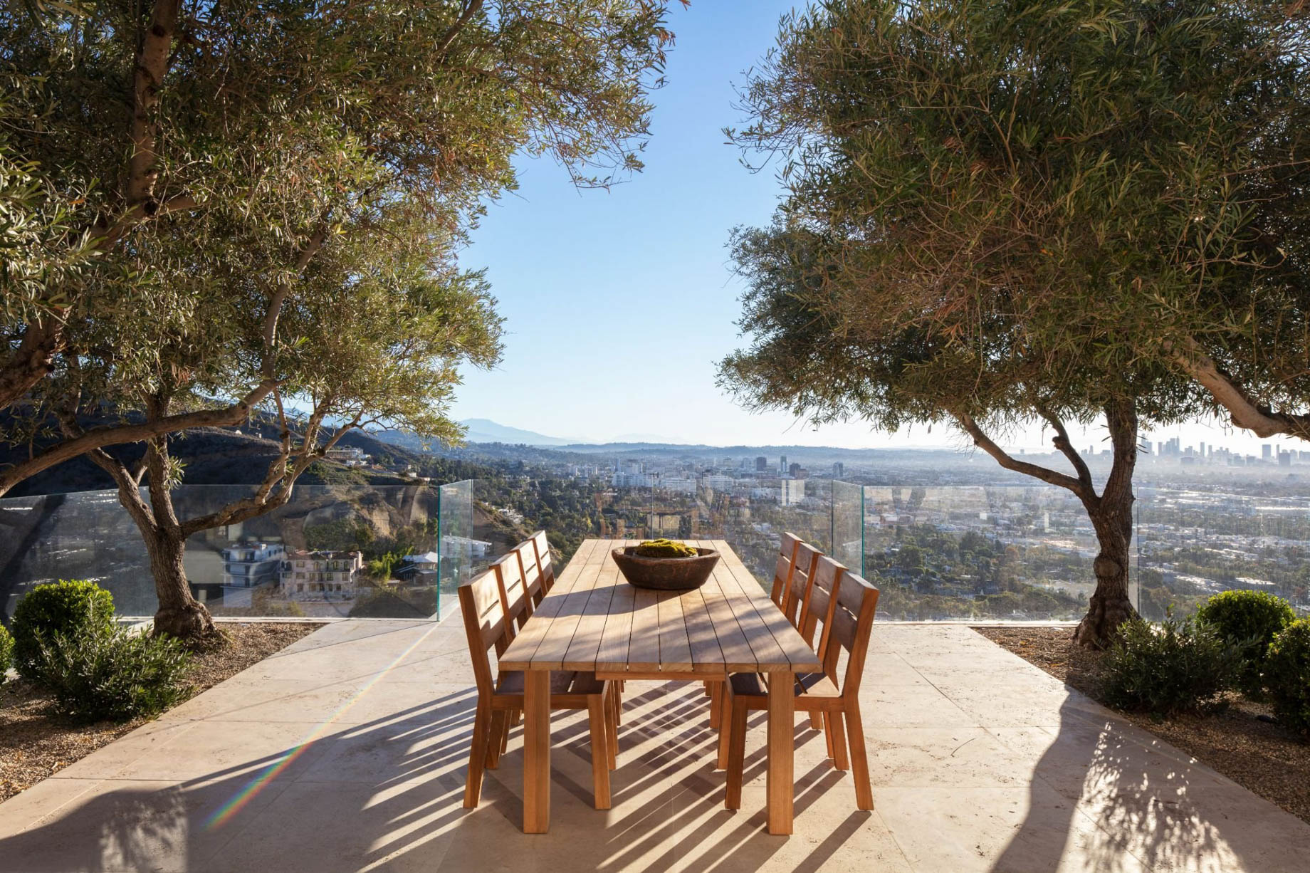 Bellgave Modern Organic Jewel Box-Like Contemporary Home – Los Angeles, CA, USA – 10