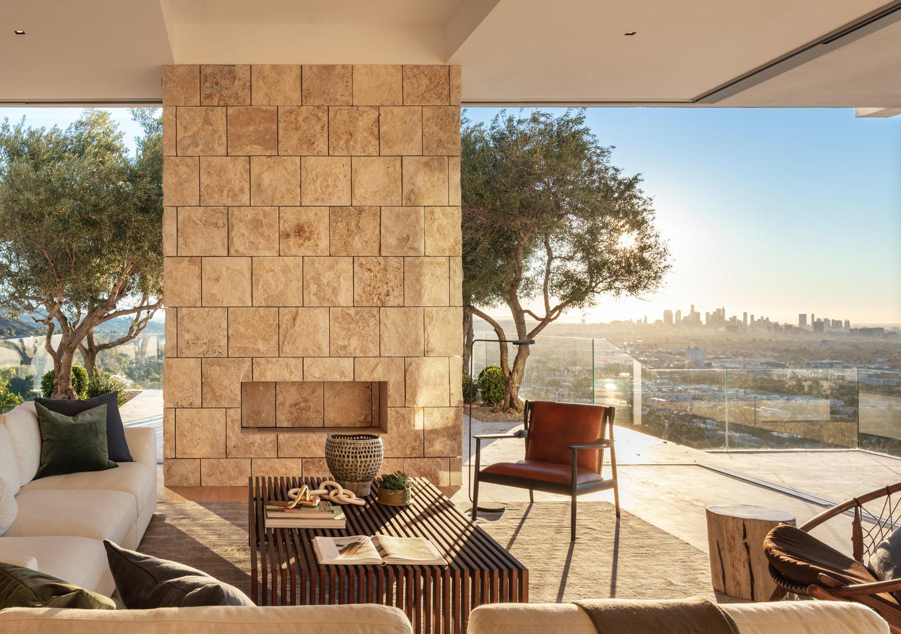 Bellgave Modern Organic Jewel Box-Like Contemporary Home – Los Angeles, CA, USA – 22
