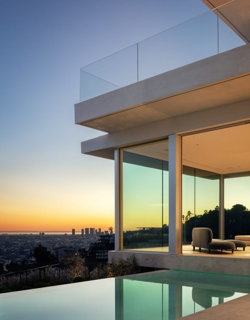 Bellgave Modern Organic Jewel Box-Like Contemporary Home - Los Angeles, CA, USA - 26