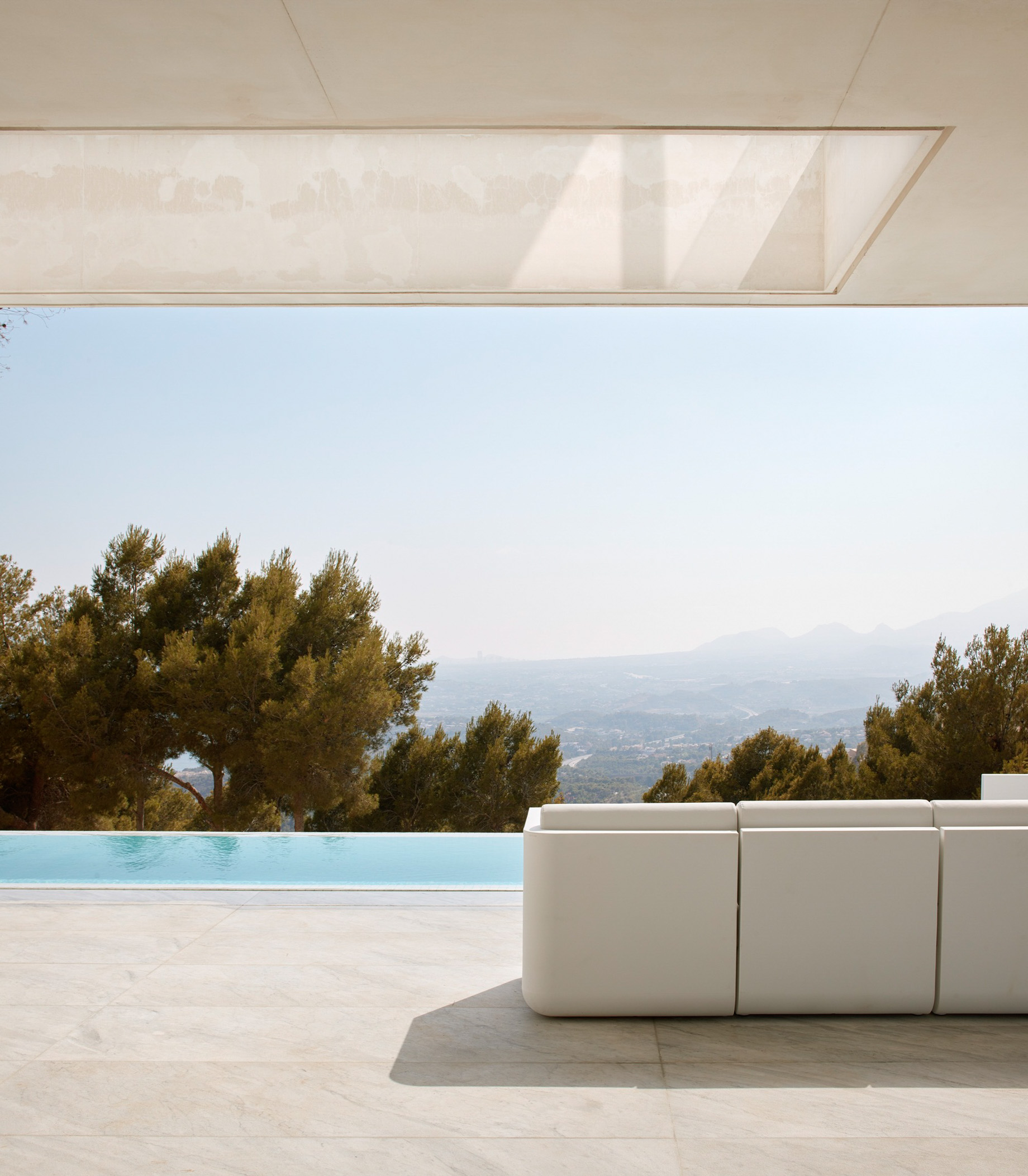 Casa Oslo Modern Contemporary Residence – Alicante, Spain – 24