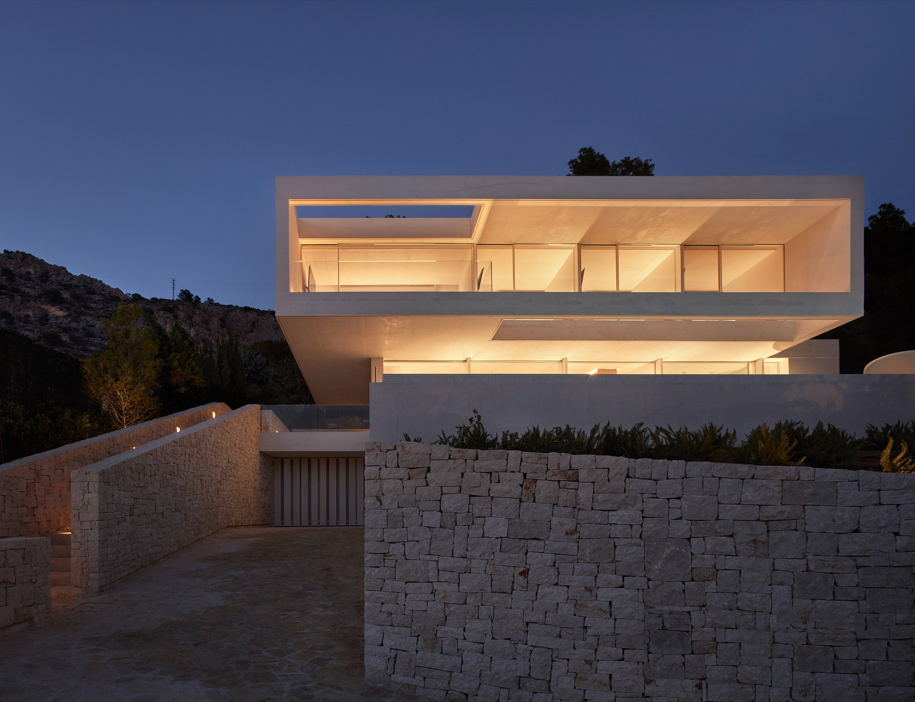 Casa Oslo Modern Contemporary Residence – Alicante, Spain – 33