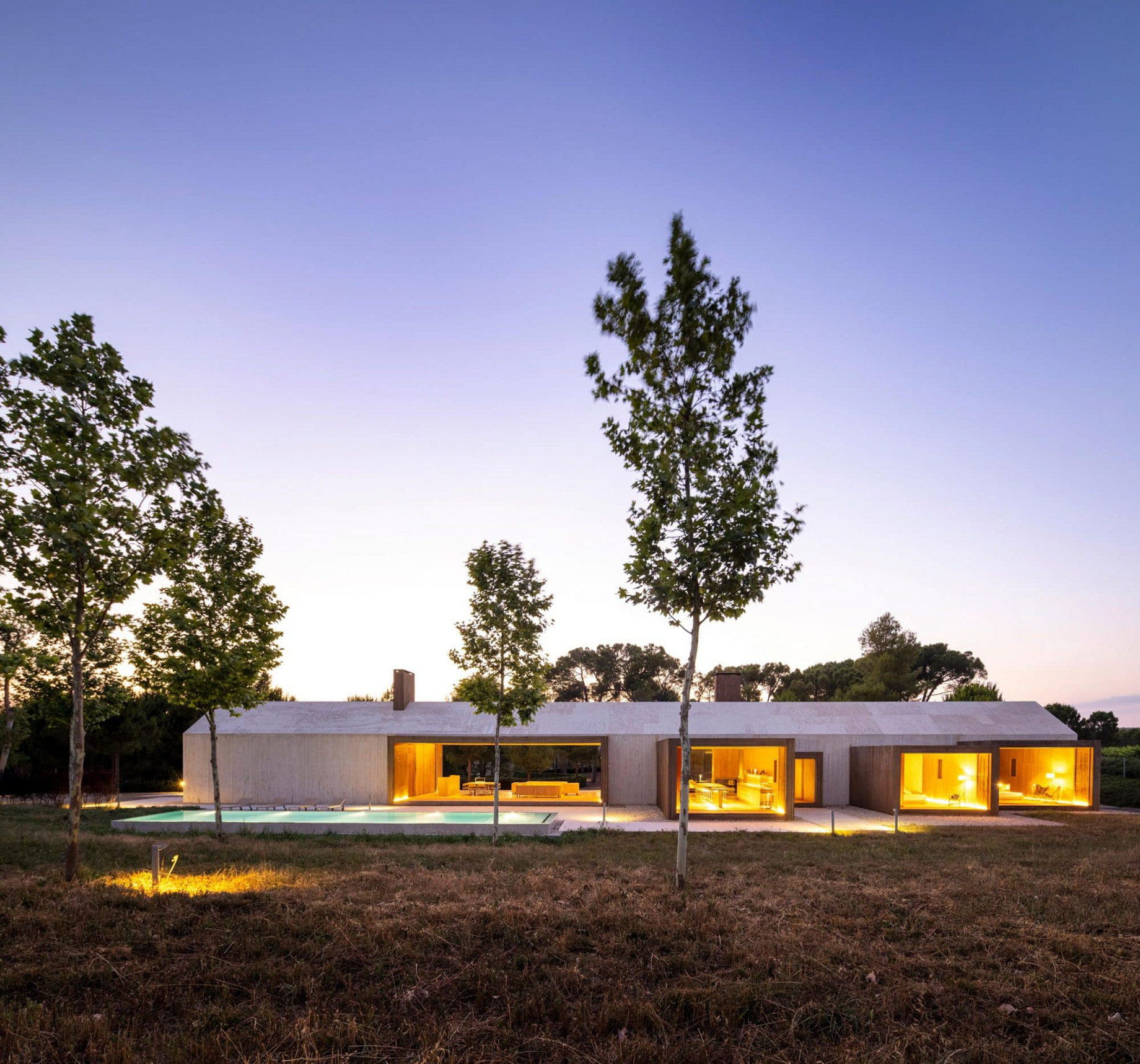 Modern Luxury Retreat Cottage in the Vineyard – Fontanars dels Alforins, Spain – 40