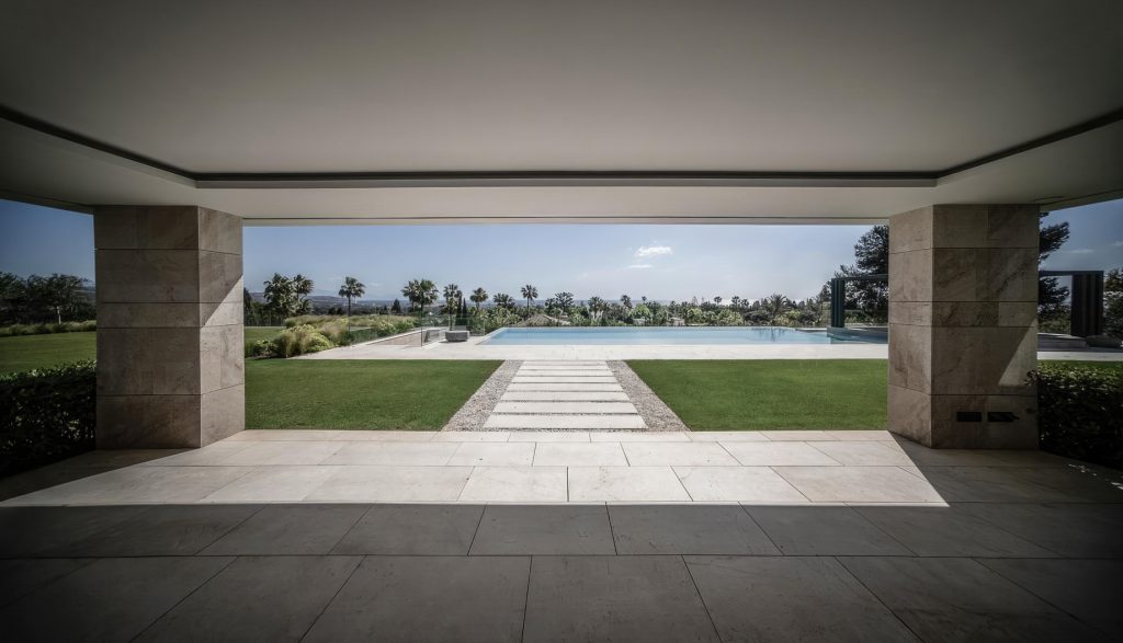 Villa The Hill Modern Contemporary Residence – Sotogrande Bajo, Andalusia, Spain - 25