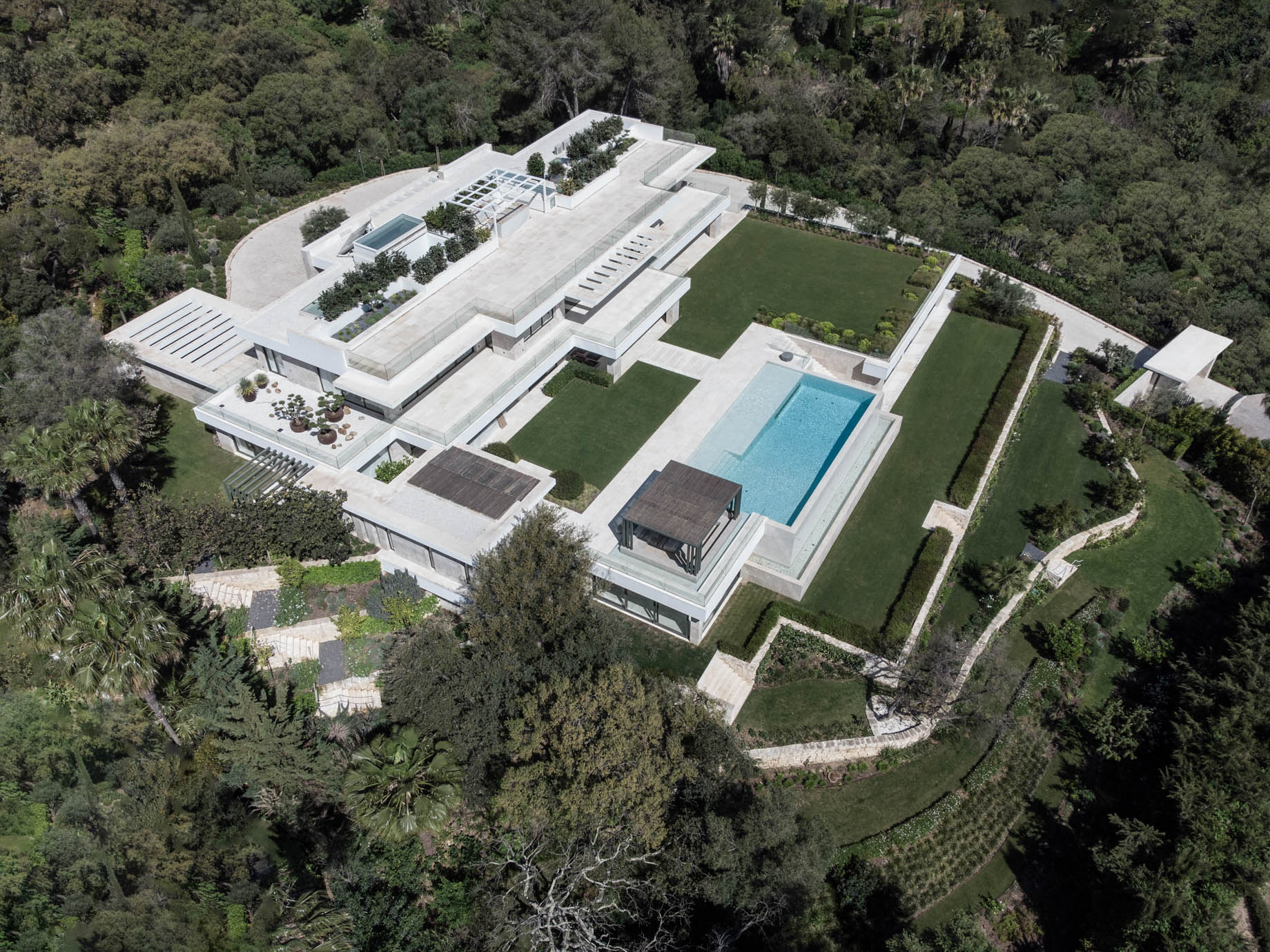 Villa The Hill Modern Contemporary Residence – Sotogrande Bajo, Andalusia, Spain – 3
