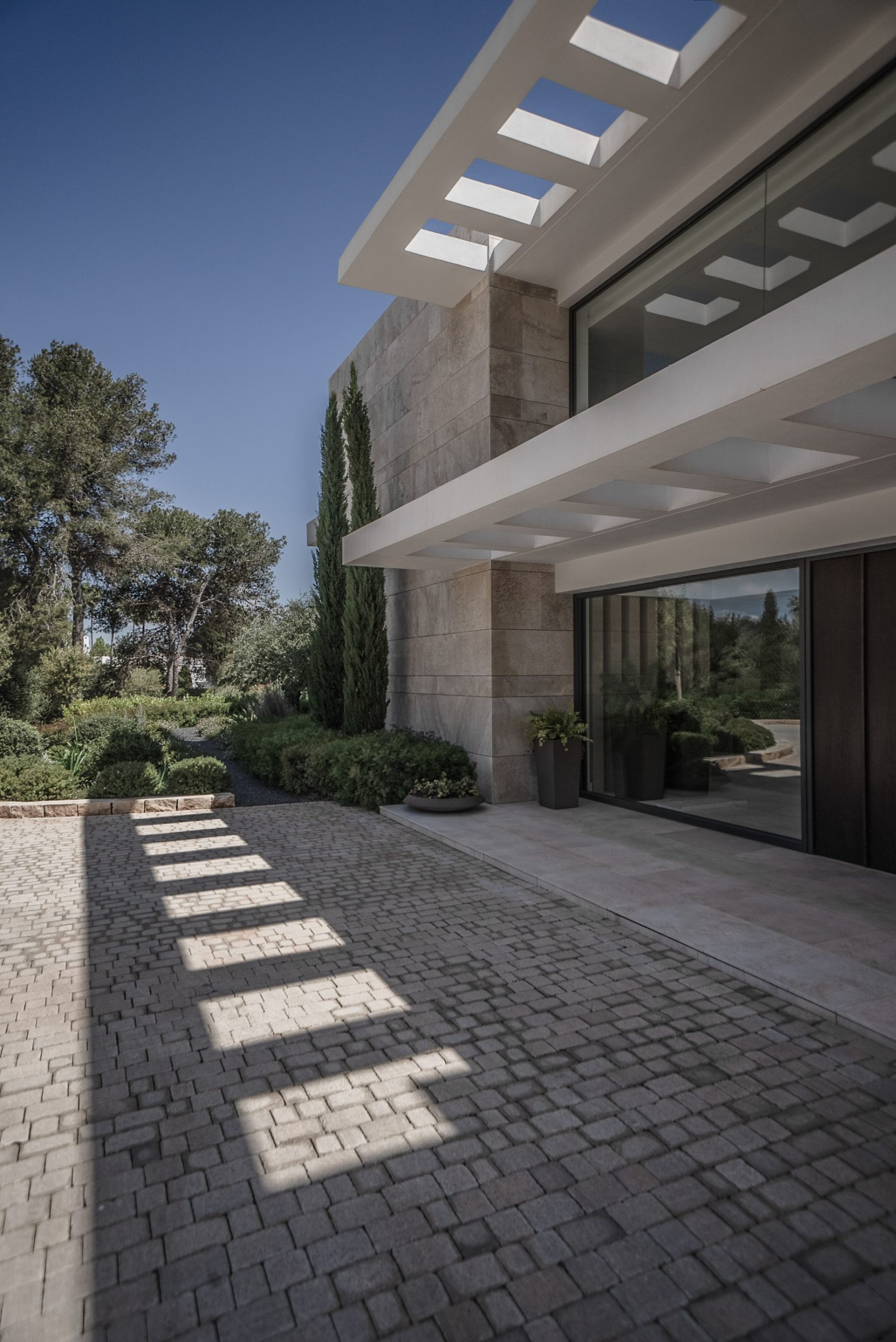 Villa The Hill Modern Contemporary Residence – Sotogrande Bajo, Andalusia, Spain – 8