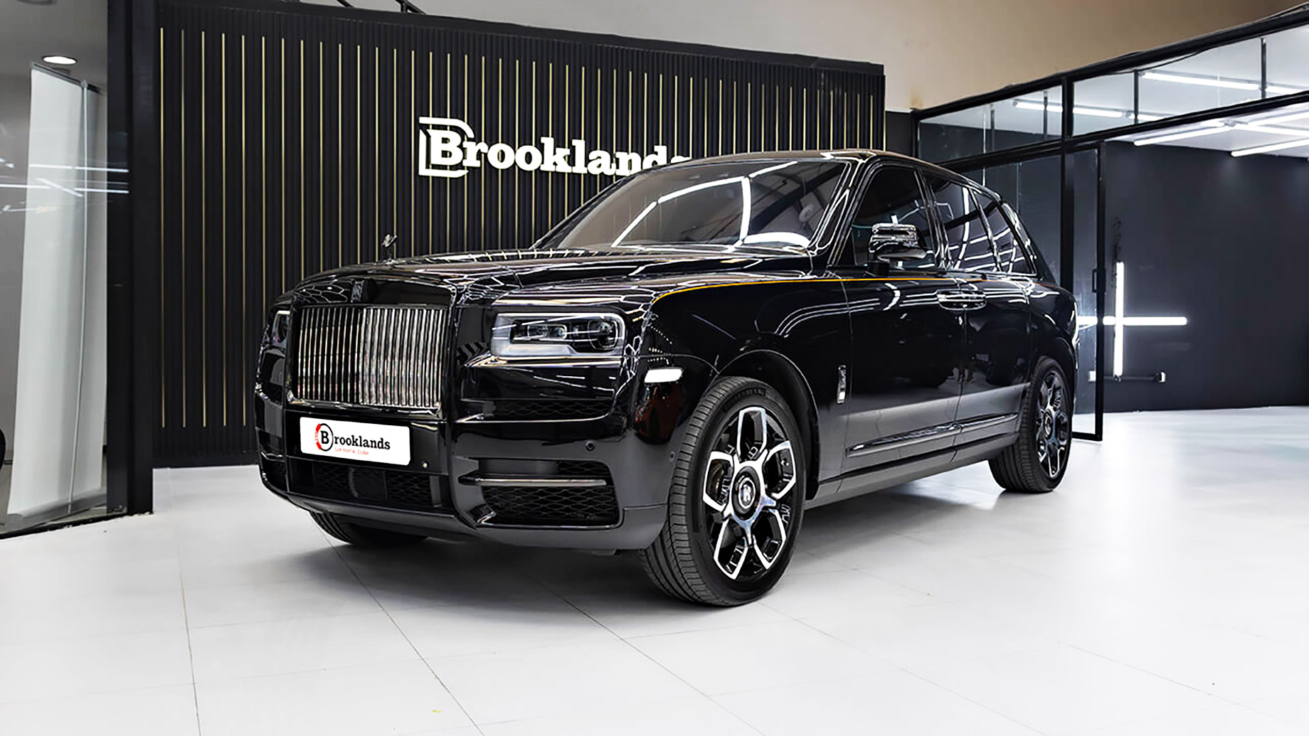 Rent Rolls Royce Cullinan Black in Dubai