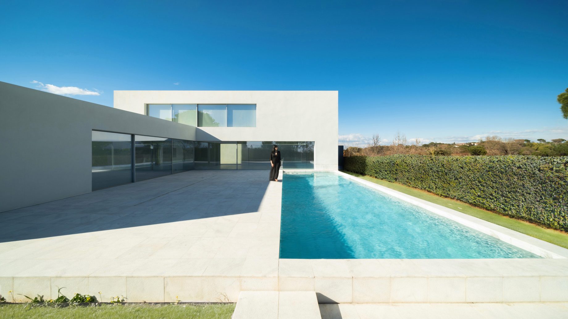 Casa Alamo Minimalist Modern House – Madrid, Spain 🇪🇸