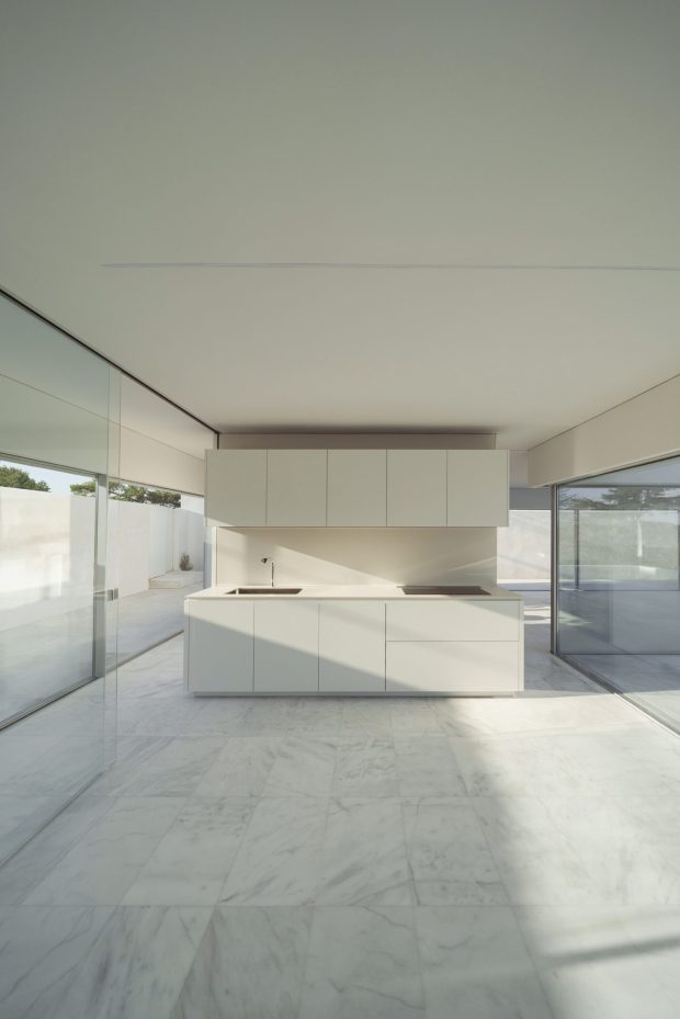 Casa Alamo Minamalist Modern House - Madrid, Spain - 31