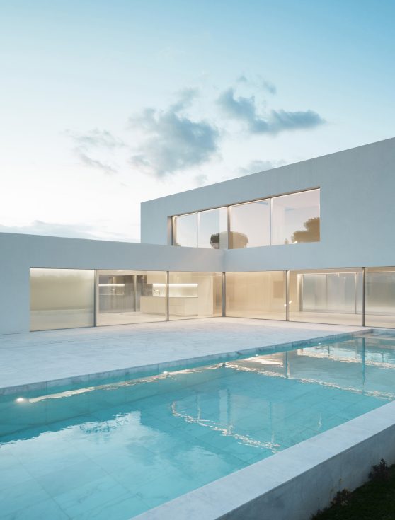 Casa Alamo Minamalist Modern House - Madrid, Spain - 40