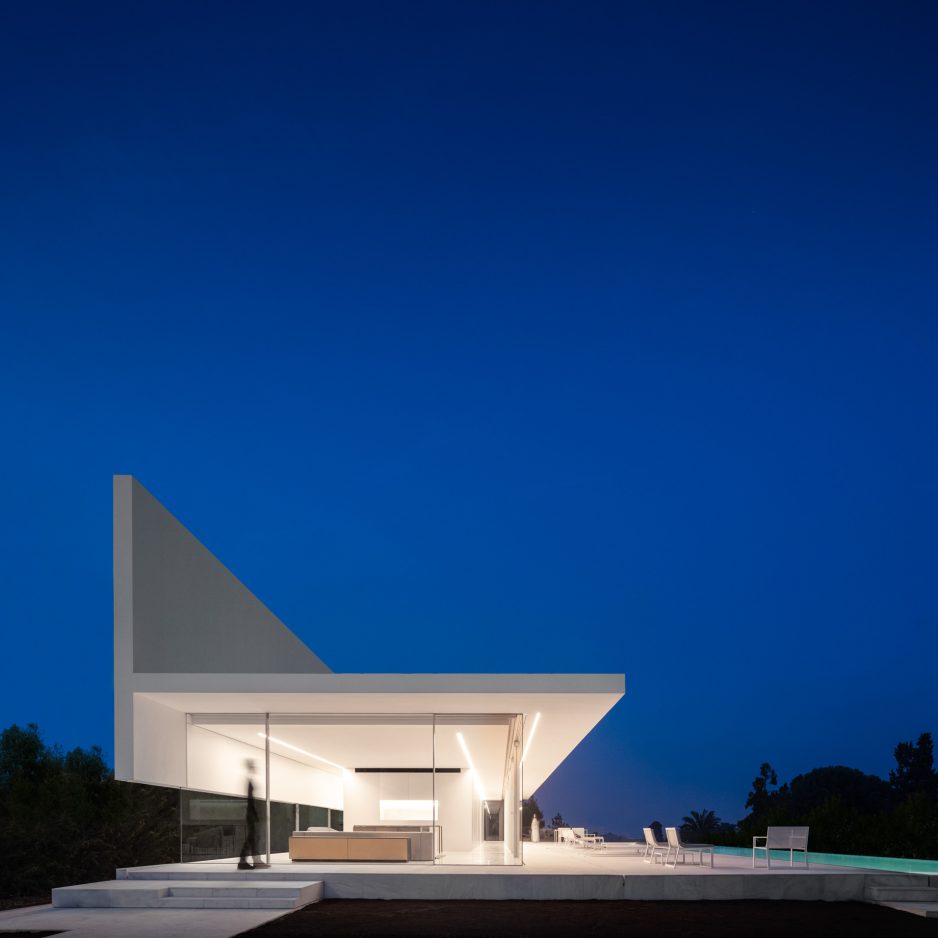 Casa Hofmann House Minimalist Belvedere Villa - Valencia, Spain - 42