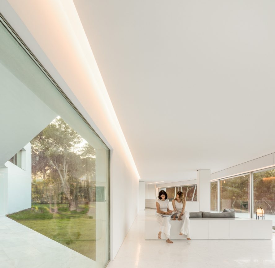 Casa Sabater Geometric Zig Zag Minimalist House - Orihuela, Alicante, Spain - 26