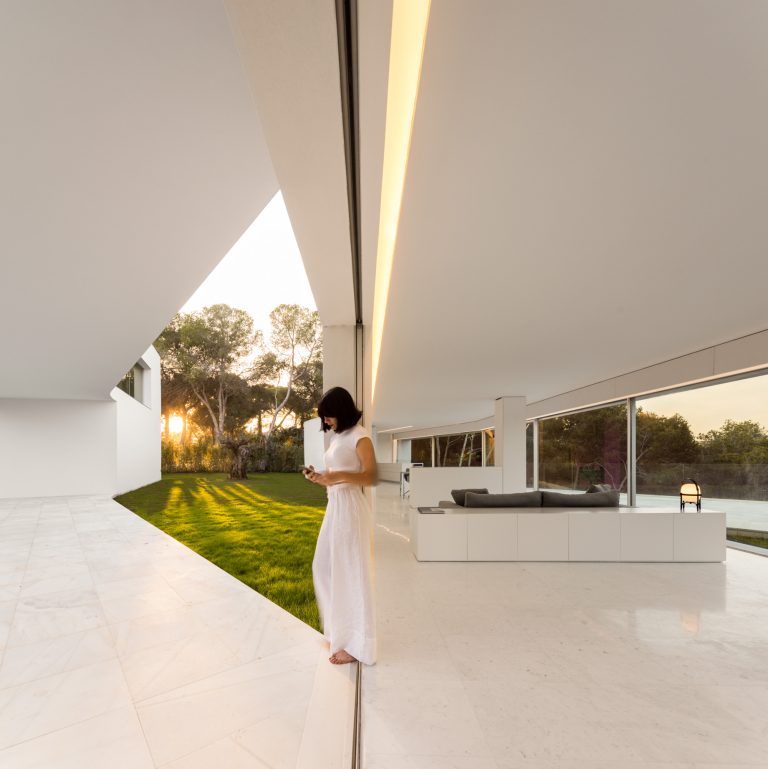 Casa Sabater Geometric Zig Zag Minimalist House – Orihuela, Alicante, Spain – 29