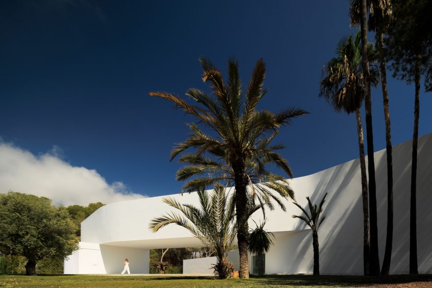 Casa Sabater Geometric Zig Zag Minimalist House - Orihuela, Alicante, Spain - 60