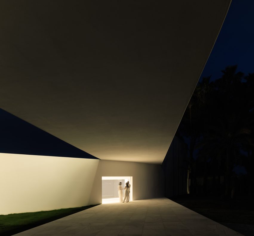 Casa Sabater Geometric Zig Zag Minimalist House - Orihuela, Alicante, Spain - 78