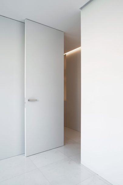 Pati Blau House Modern Farmhouse Minimal Design Residence - Valencia, Spain - 35
