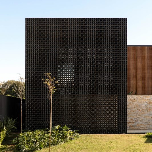 Casa Cobogos House - Franca, Sao Paulo, Brazil - 2