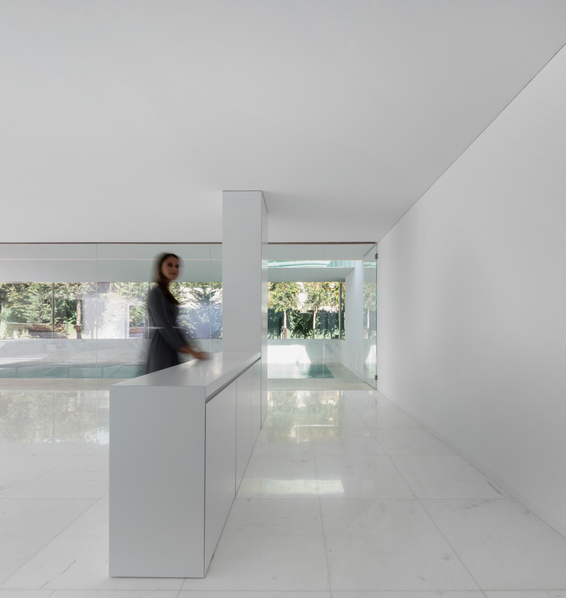 La Pinada House Between The Pine Forest – Paterna, Spain – 16