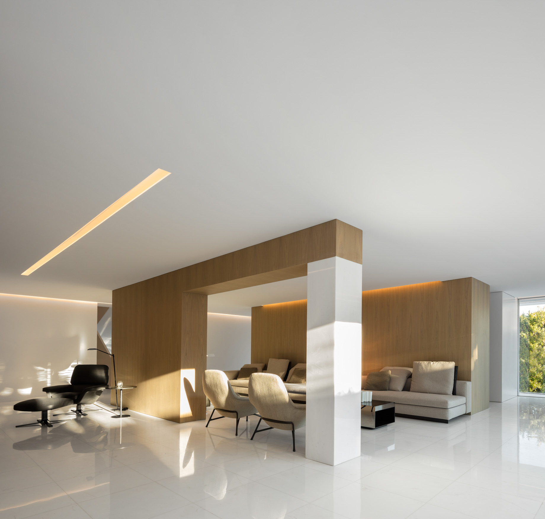 La Pinada House Between The Pine Forest – Paterna, Spain – 37