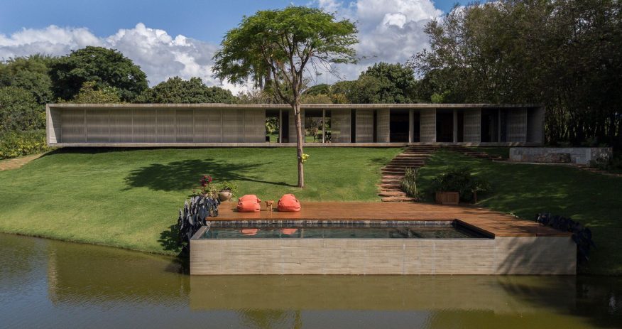 Lake House Modern Residence - Uberlandia, Minas Gerais, Brazil - 3